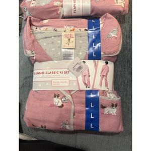 Munki Munki Pajama Pink (Sassy Cats)  NWT Taylor Swift Cats Large